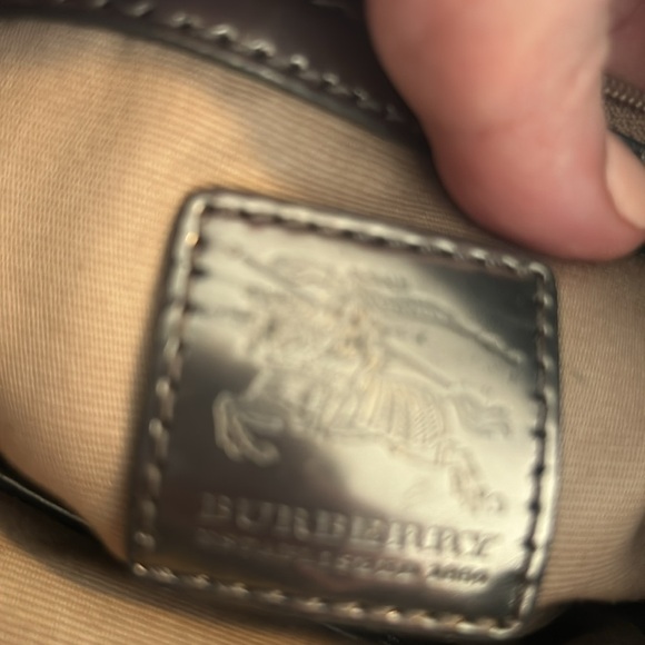 💯 authentic Burberry Patent Nova Check Dryden Crossbody Bag - Picture 10 of 16